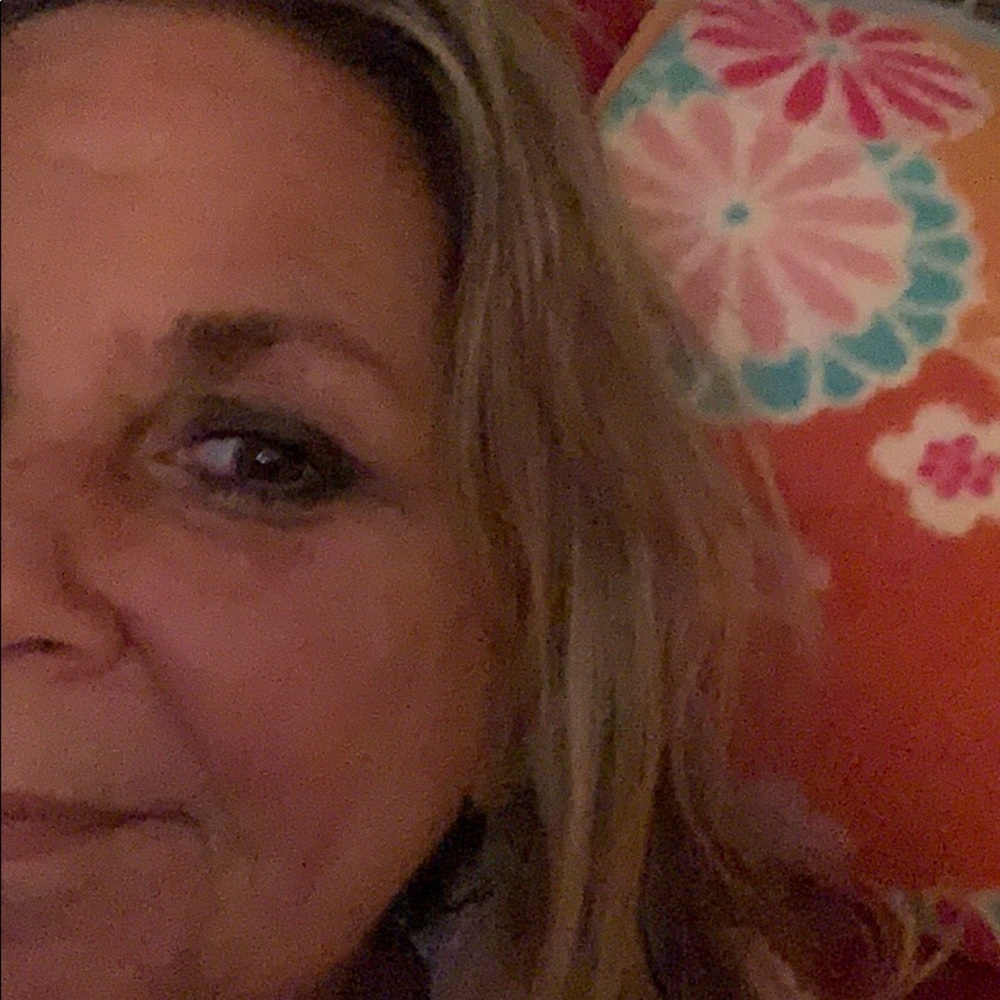 Meet your Posher, Lynne
